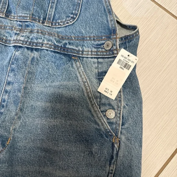 Abercrombie & Fitch Light Blue Denim Fabric - Picture 3 of 3